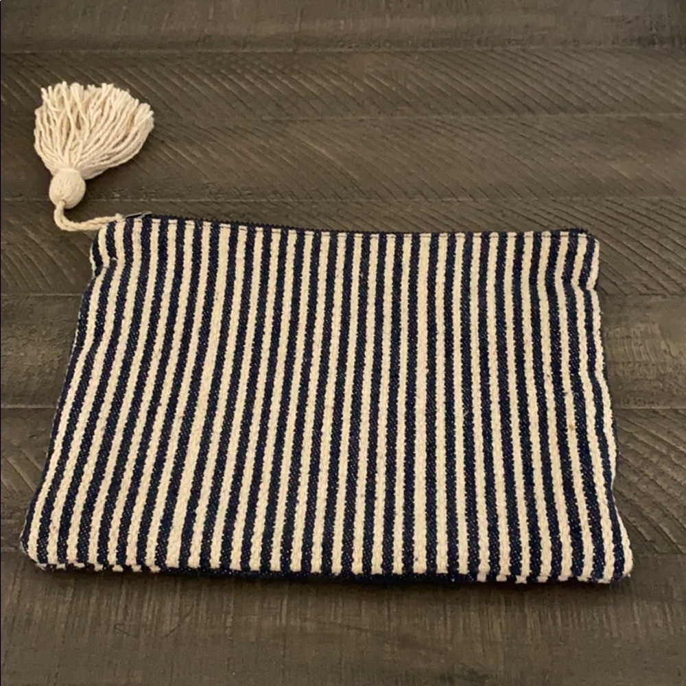 Universal Thread Bag Makeup Bag - image 3